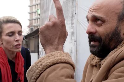 Prisionero sirio cuya historia conmovió al mundo era en realidad funcionario del régimen de Al-Assad, dice CNN