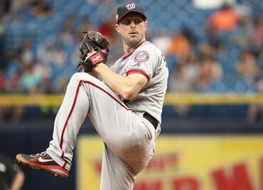 Max Scherzer continúa destrozando a los dueños de equipos de MLB