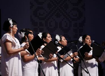 Autorizan cantar Himno Nacional en lengua maya