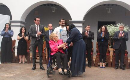 Ayuntamiento de Cuernavaca distingue a la actriz Silvia Pinal