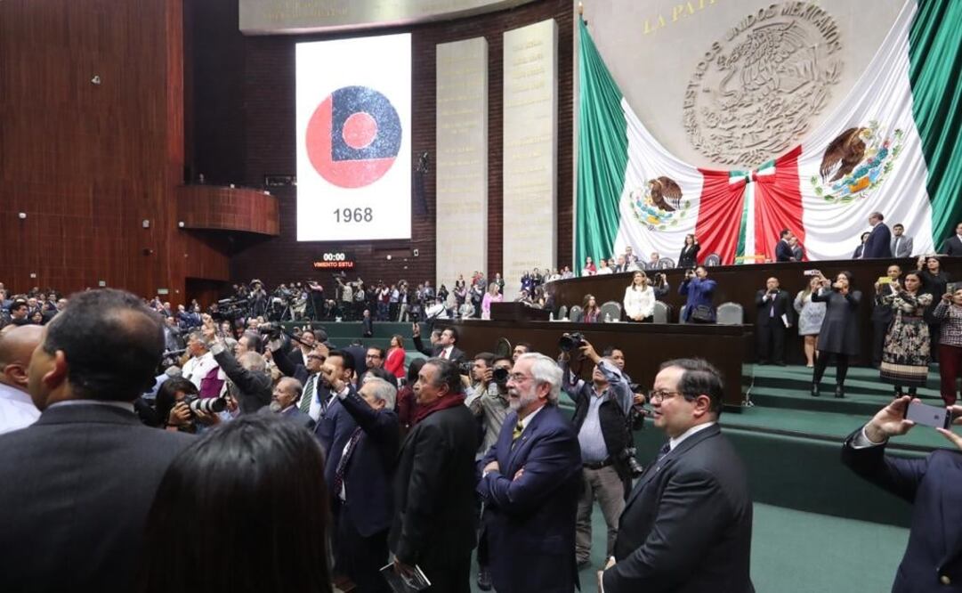 Sesión solemne en la Cámara de Diputados en conmemoración del 2 de octubre. Foto: Lucía Godínez/ EL UNIVERSAL