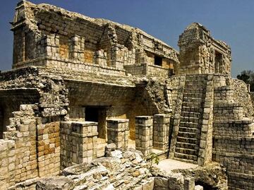 En Campeche, descubren fenómeno de luz y sombra similar al de Chichén Itzá