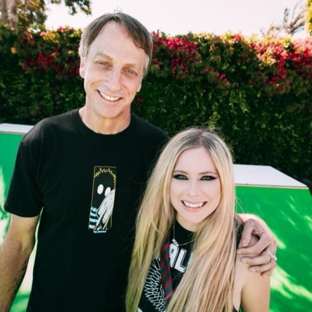 Avril Lavigne llega a TikTok y sorprende con su "eterna juventud"