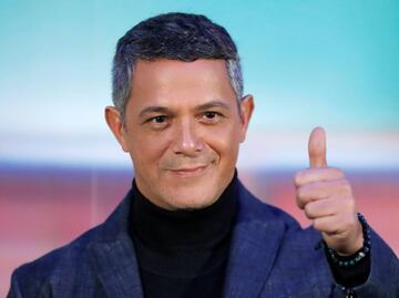 Alejandro Sanz preocupa a fans y colegas con mensaje depresivo en redes