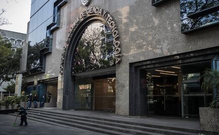 Conacyt se hace bolas en sus boletines