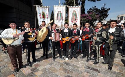 Mariachi peregrina para cantarle “Las Mañanitas” a la Virgen