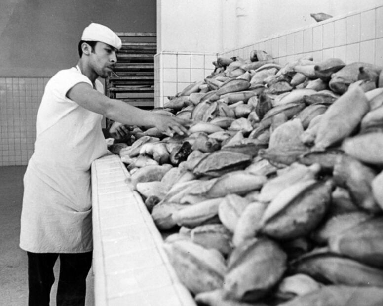 ¿Cómo llegó el bolillo a la dieta chilanga?