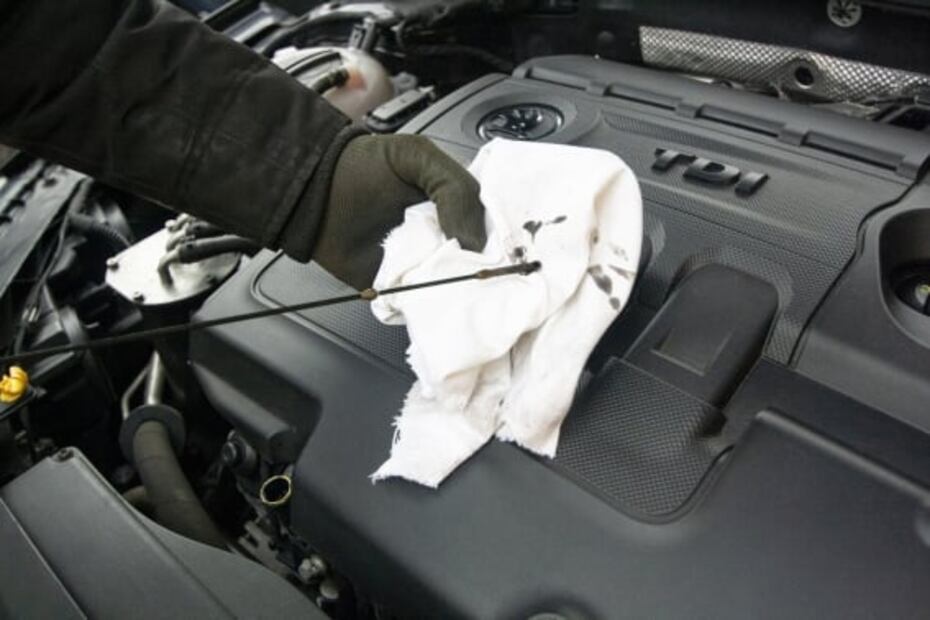 Cuánto tiempo se debe dejar enfriar el auto para cambiarle el aceite