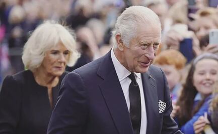 La romántica decisión de Carlos III que da la vuelta al mundo