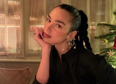 Dua Lipa confirma que mostrar tu underwear seguirá en tendencia en 2023