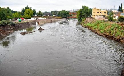 Habitantes y autoridades se mantienen en alerta por avenida de agua en río de Tula