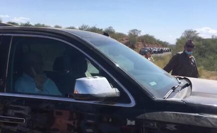 AMLO se reúne con integrantes de las familias LeBarón, Miller y Langford en Bavispe