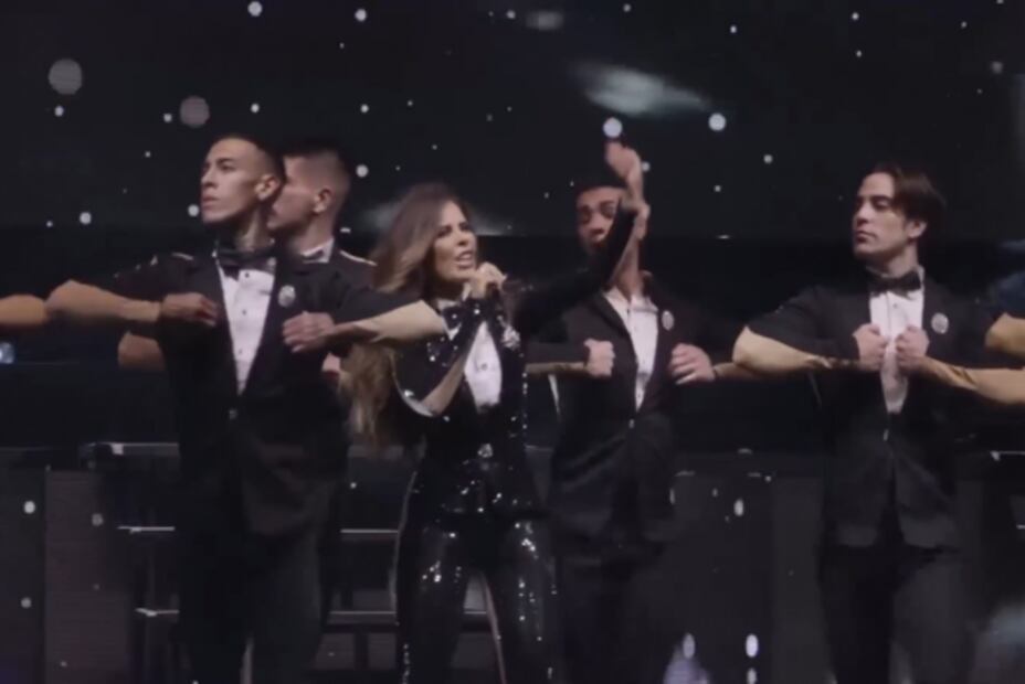 Gloria Trevi brilla en el Metropólitan con concierto online