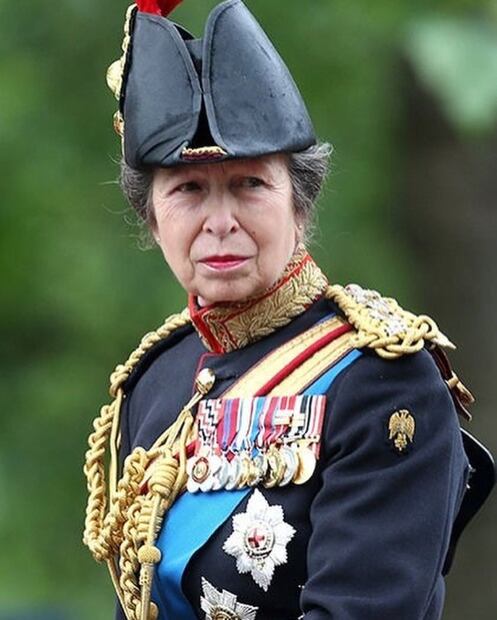 La dura decisión que tomó el rey Carlos III y que afecta a sus hijos William y Harry
