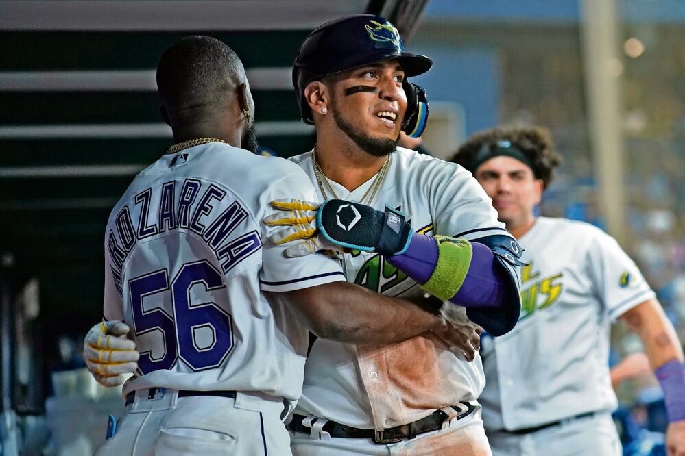 Gran amistad entre Paredes y Arozarena. Foto: Chris O'Meara | AP