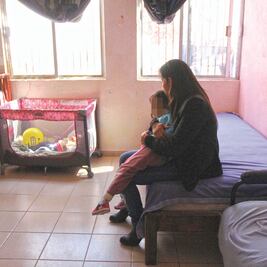 Mujeres desplazadas por violencia, en la sombra