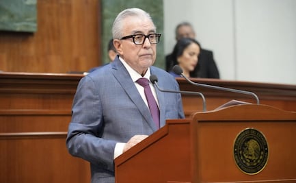 Rubén Rocha Moya comparece ante Congreso de Sinaloa por su Tercer Informe de Gobierno; resalta avances en sector salud