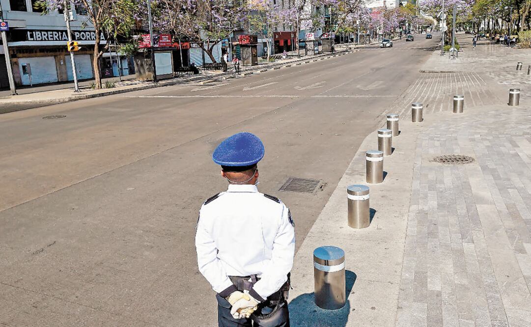In order to halt the spread of the virus, authorities announced the physical distance policy will be enforced until May 30 - Photo: Alfredo Estrella/AFP