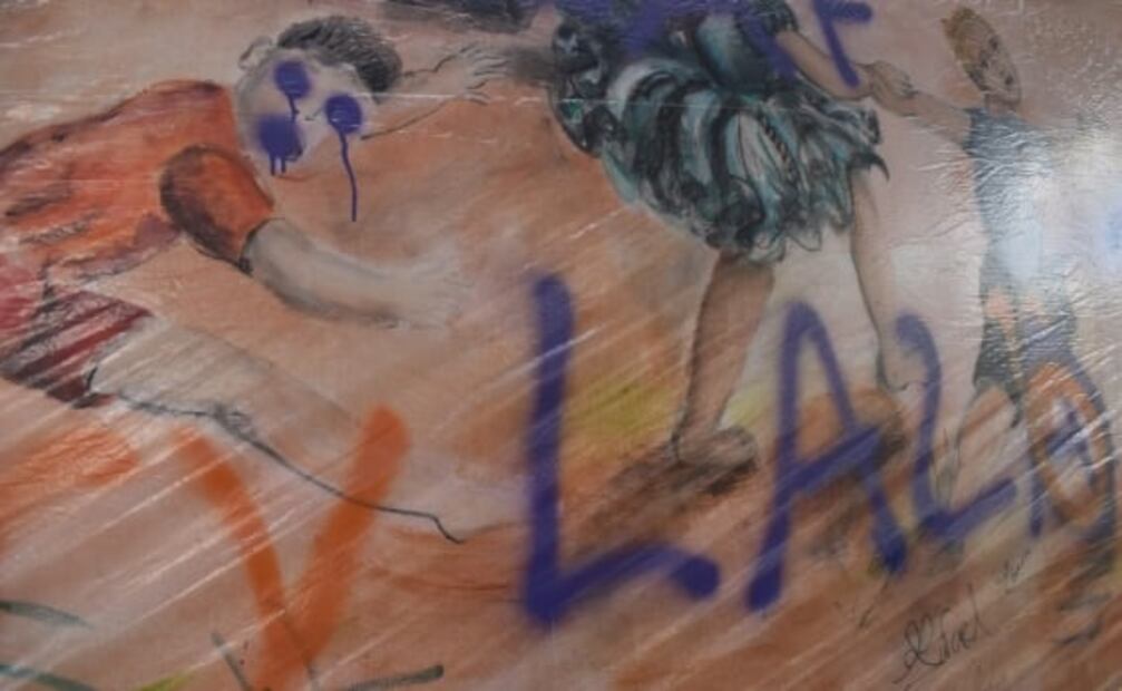 Cuando Lalo, Dante y Olaf vandalizaron el mural de “Cri Cri” en Chapultepec