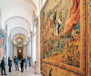 Presidencia apapacha a su personal con vales decembrinos