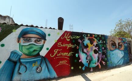Pintan mural en honor a médicos que combaten Covid-19 en Puebla