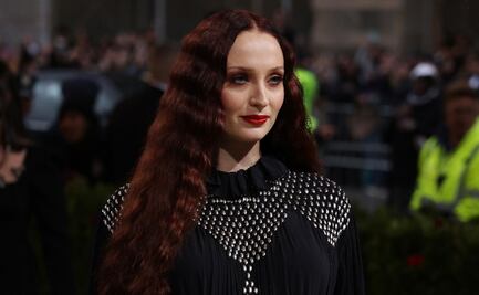 Sophie Turner vivió con una terapeuta para dejar de tener problemas alimenticios