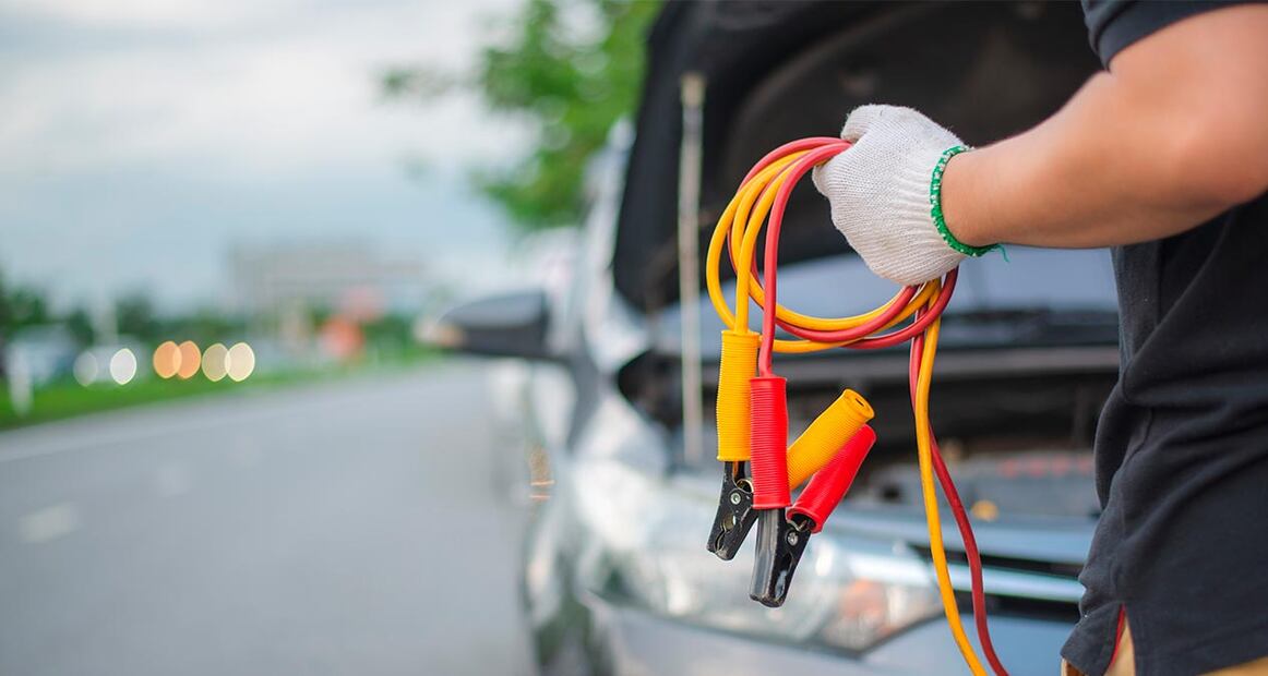 Existe un orden para conectar los cables para pasar corriente.