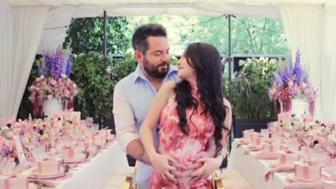 José Eduardo, de 31 años, y Paola Dalay, de 22, esperan a su primera hija, luego de  cuatro años de relación.
Foto: Instagram