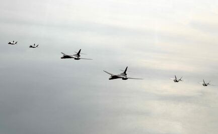 Norcorea advierte de una reacción "dura" ante acciones militares de EU