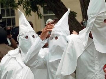 Ku Klux Klan celebra el nombramiento de Bannon