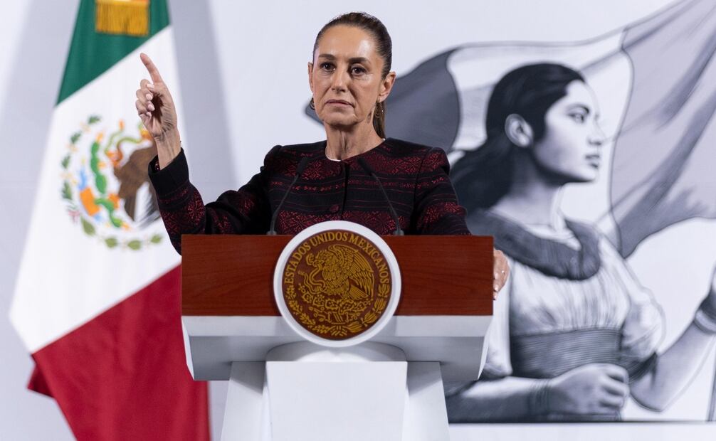 La presidenta de México, Claudia Sheinbaum Pardo, destacó los avances del Fondo de Aportaciones para la Infraestructura Social, destinado a pueblos y comunidades indígenas y afrodescendientes que ya están reconocidos en la Constitución. Foto: Hugo Salvador / EL UNIVERSAL