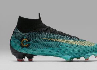 Lanzan botas para homenajear a Cristiano Ronaldo