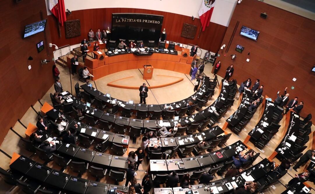 Legisladores se ponen muy perrones