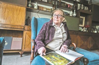 “Fui arrojada al infierno de Auschwitz por ser judía”, recuerda Buba, una sobreviviente