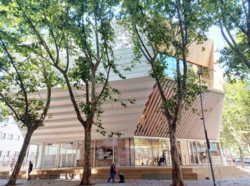 Instituto Cervantes de París recibe 300 libros de la biblioteca personal de García Márquez