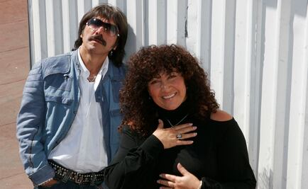 Amanda Miguel y Diego Verdaguer promueven el amor en la era digital