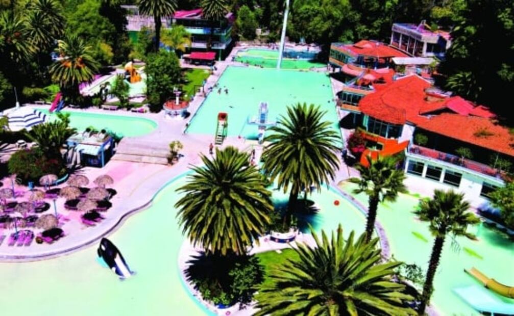 Balneario Agua Azul: alberca de olas y toboganes por 85 pesos