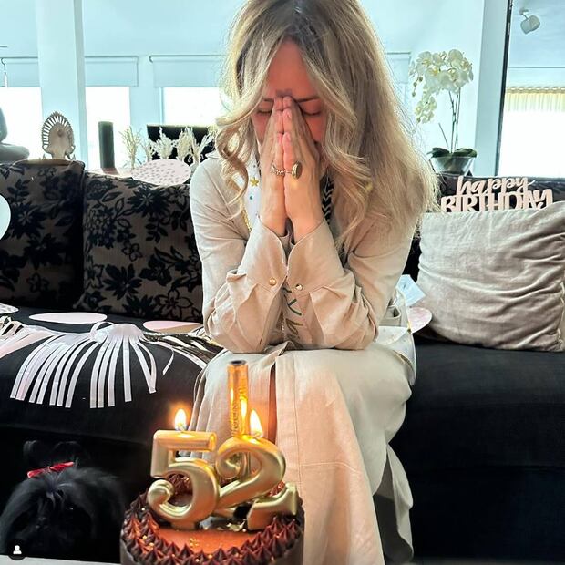 Andrea Legarreta cumple 52 años.