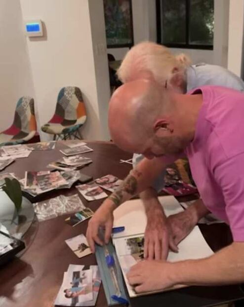 Facundo armó un álbum de fotos de sus mejores momentos con su novia Delia. El álbum formó parte de la sorpresa que le  dio el conductor el día que le pidió matrimonio.