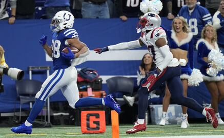 Los Colts vencen tranquilamente a los Patriots