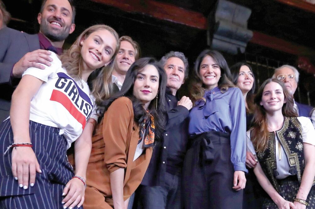 El elenco del filme protagonizado por Humberto Zurita, quien no asistió a la presentación. (ARIEL OJEDA. EL UNIVERSAL)