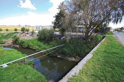 Olor a gasolina “paraliza” ejido