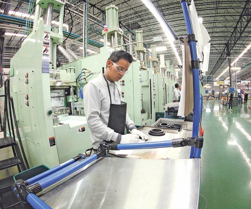 Las Mipymes que se adaptaron al comercio electrónico lograron crecer 50% en operaciones digitales, indica el CMN. Foto: ARCHIVO EL UNIVERSAL