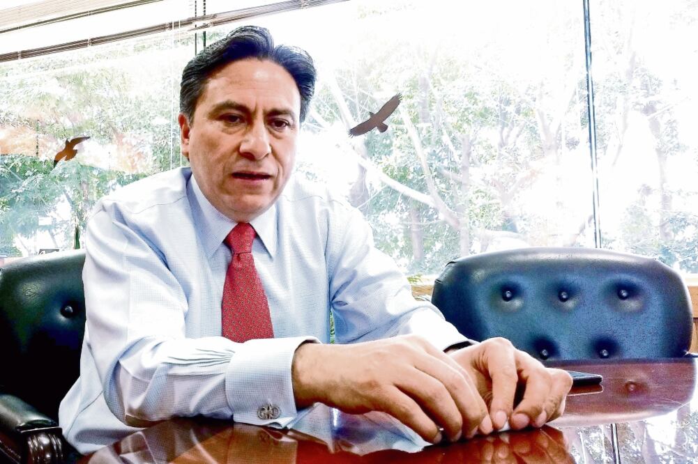 Mario Velázquez, consejero presidente del IEDF (GERARDO SUÁREZ. EL UNIVERSAL)