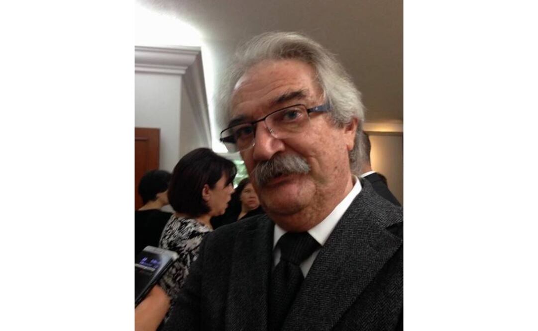 Aurelio Nuño Morales, arquitecto y padre del actual secretario de Educación Pública, Aurelio Nuño Mayer, dijo haber tenido la fortuna de trabajar con González de León. FOTO: Abida Ventura/EL UNIVERSAL.