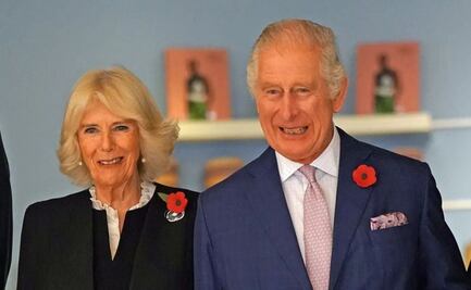 El peculiar detalle que dejó mal parado al rey Carlos III en su visita a una mezquita