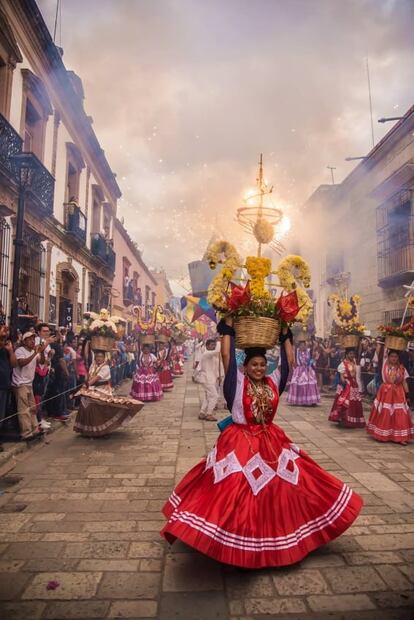 Vuelve la Guelaguetza. ¿Cuánto cuesta ir a la gran fiesta de Oaxaca?
