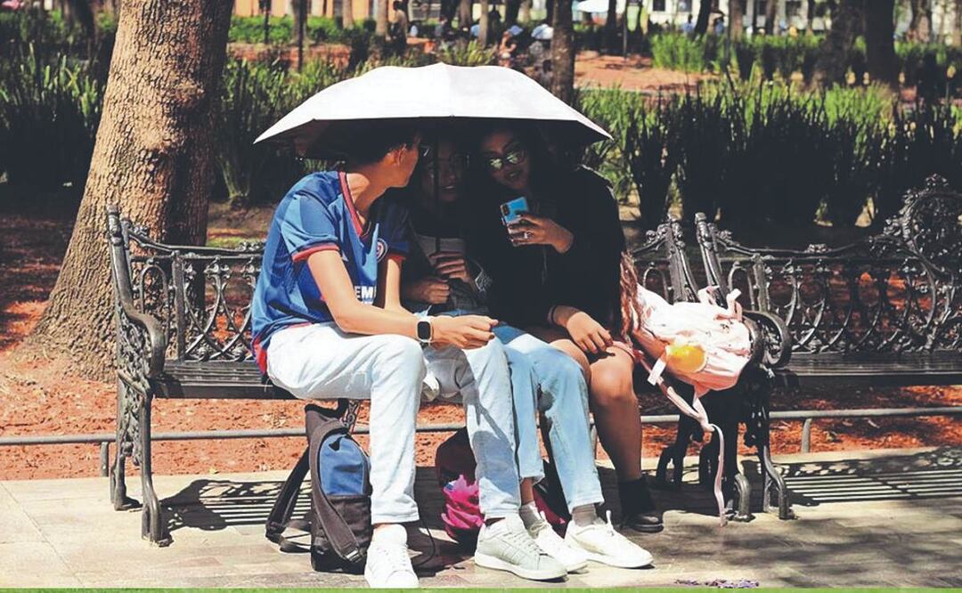 Víctor Hugo Páramo expuso que serán entre tres a seis contingencias por Ozono que es cifra menor a las 11 que se suscitaron el año pasado