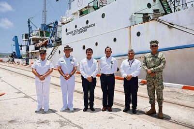 UAT recibe de la Marina buque de investigación