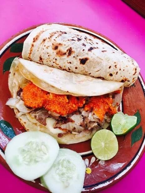 Lánzate a probar estos tacos famosos afuera del Metro